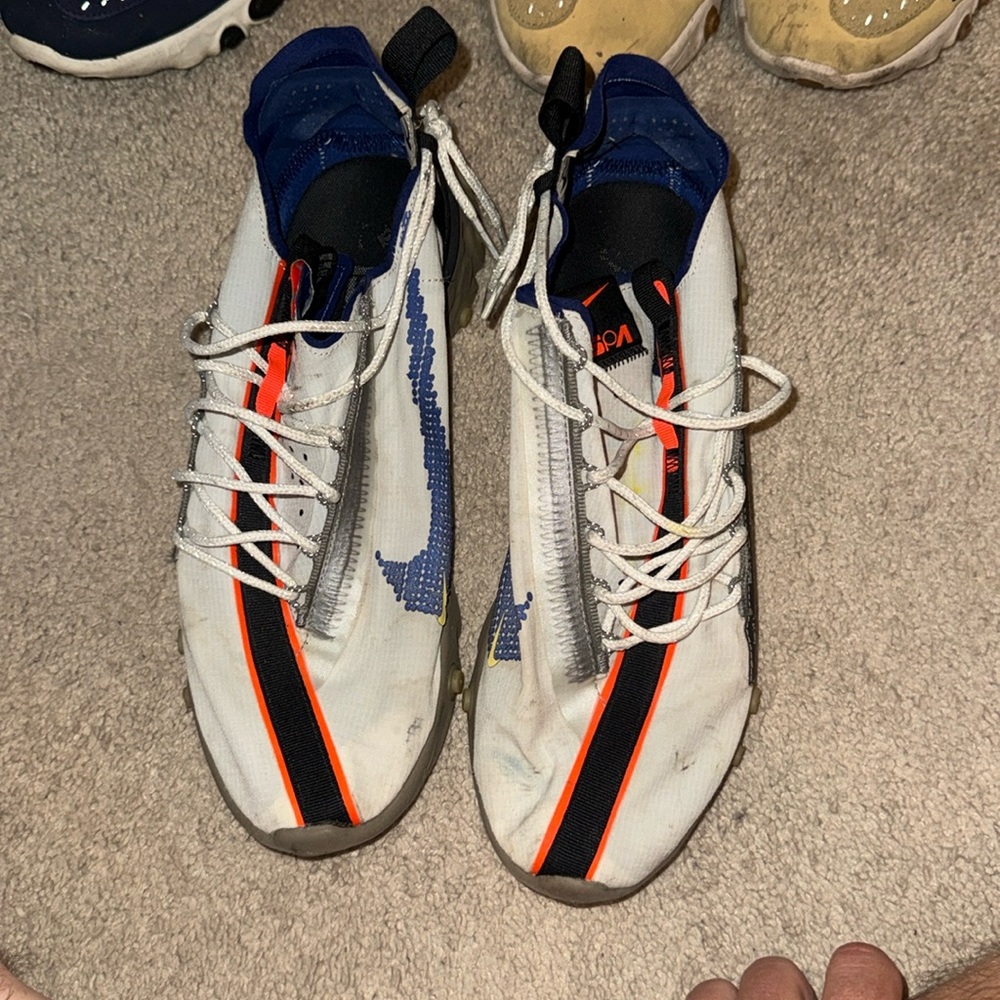 Nike React ISPA